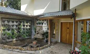 Imagem 6: Casa Assobrada com 3 suítes