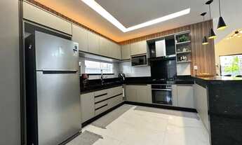 Imagem 4: Casa de condomínio sobrado para venda com 227 metros quadrados com 4 quartos