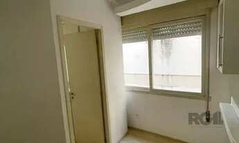 Imagem 2: PORTO ALEGRE - Apartamento Padrão - Passo da Areia