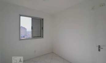 Imagem 7: Apartamento para Aluguel - Vila Galvão, 2 Quartos, 52 m2