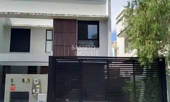 Imagem: FLORIANóPOLIS - Casa Padrão - Cachoeira