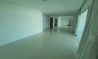 Imagem 3: Apartamento para venda com 226 metros quadrados com 4 quartos em Horto Florestal - Salvado