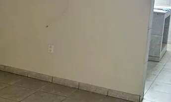 Imagem 2: Alugo excelente casa Nilópolis ambiente familiar