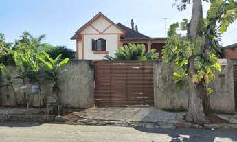 Imagem 4: Casa em lote com área de 720 m² no Centro de Mateus Leme/ MG