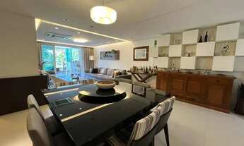 Imagem 2: Apartamento para venda tem 172 metros quadrados com 3 quartos em Cacupé - Florianópolis