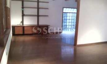 Imagem 7: Jardim Marajoara Casa Térrea em topografia alta e arborizada