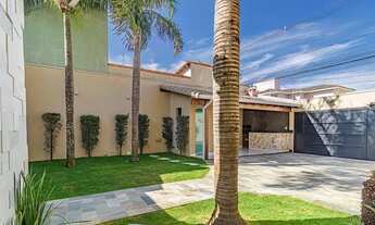 Imagem 7: Casa para Locação em Uberlândia, Jardim Botânico, 4 dormitórios, 2 suítes, 4 banheiros, 2