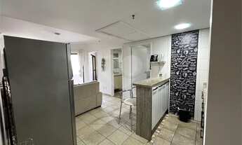 Imagem 2: Apartamento a venda com 2 domritórios, 1 vaga com vista para o mar