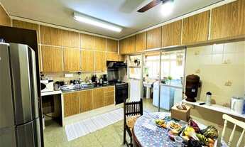 Imagem 2: Apartamento para venda possui 103 metros quadrados com 3 quartos em Carvoeira - Florianópo