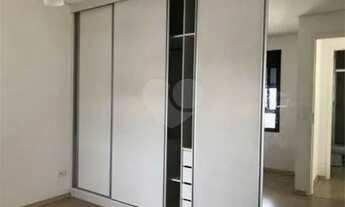 Imagem 4: São Paulo - Apartamento Padrão - LAPA