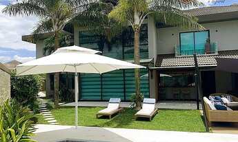 Imagem 2: Casa de condomínio para venda possui 700 metros quadrados com 4 quartos