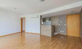 Imagem 4: Apartamento 3 dormitórios - Bairro Menino Deus