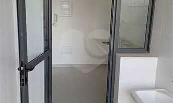 Imagem 4: Apartamento novo recém entregue, belíssima varanda com vista incrível ao lado do Metro Bro