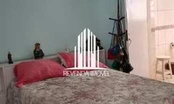 Imagem 7: Casa Assobradada com 3 dormitórios sendo 1 suíte e 2 vagas de garagem. No bairro Cambuci