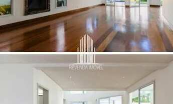 Imagem 3: Imperdível à venda de Casa em Condomínio em Jardim Petrópolis