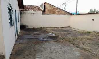 Imagem 3: Casa Parque das Camélias / Goianira