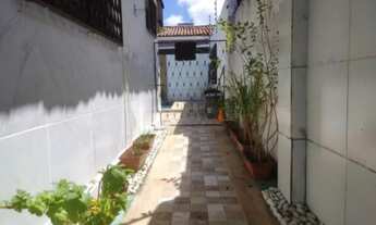 Imagem 5: IMÓVEL BEM LOCALIZADO COM PISCINA 4/4