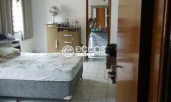 Imagem 4: Casa à venda, 3 quartos, 1 suíte, 5 vagas, CUSTÓDIO PEREIRA - Uberlândia/MG