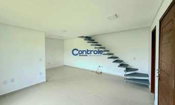 Imagem 2: Sobrado c/ 02 suítes, localizado no bairro Aririú, Palhoça/SC