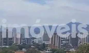 Imagem 3: Imóvel conservado, claro, arejado e com maravilhosa vista.