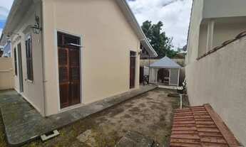 Imagem 3: Casa na charmosa Ilha de Paquetá com 3 quartos, quintal e varanda gourmet