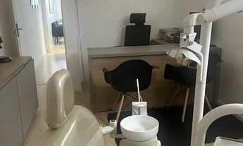 Imagem: Vendo clínica odontológica 15 anos de