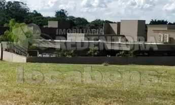 Imagem: Terreno/Condomínio - Residencial - No bairro