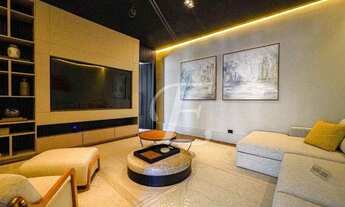 Imagem 3: Alphaville Res 1 - Casa Mobiliada e Decorada com 5 suítes e 8 vagas cobertas pronta para m