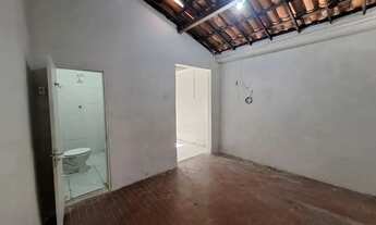 Imagem 6: Casa plana na Rua Ana Bezerra