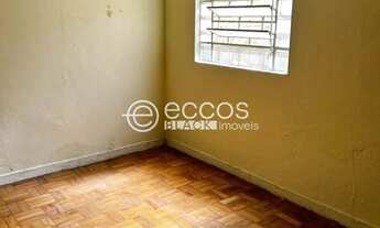 Imagem: Casa à venda, 3 quartos, 1 suíte, 2 vagas