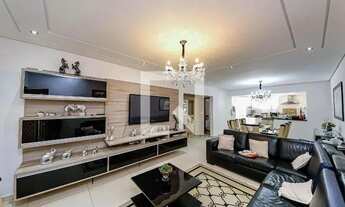 Imagem: Casa à Venda - Parque São Lucas, 5 Quartos