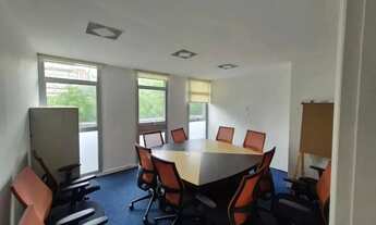 Imagem 3: Conjunto comercial para locação com 4 salas, 2 banheiros e 2 vagas na Consolação