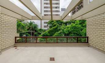 Imagem 2: Cobertura com 394m² e 3 suítes no Petrópolis