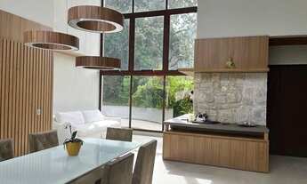 Imagem: Casa Térrea de Alto Padrão para Locação