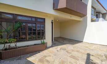 Imagem 2: Sobrado de 3 quartos no bairro Guaíra