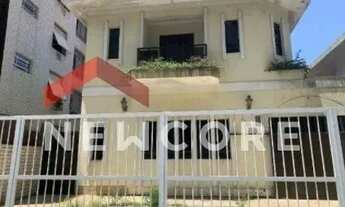 Imagem: Sobrado em Rua Enguaguaçu - Ponta da Praia