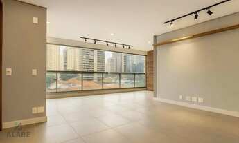 Imagem 7: Apartamento no Itaim Bibi, com 3 dormitórios sendo 2 suítes, 3 banheiros, 2 vagas de garag