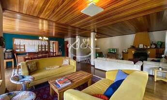 Imagem: Casa em Alto do Capivari - Vila Abernéssia