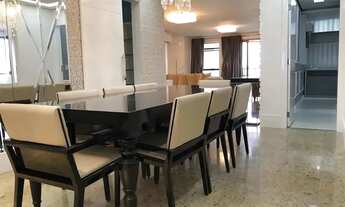 Imagem 4: Edifício Varandas na Ponta Negra, 240m2, 4 suites, andar alto. Mobiliado.100 metros da Pra