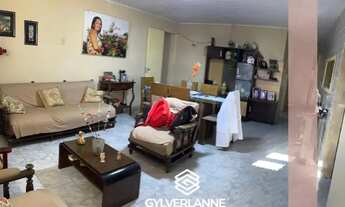 Imagem 7: Casa à venda em rua pública