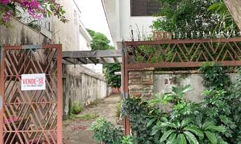 Imagem 7: Casa para renovação, com 400 metros quadrados de terreno