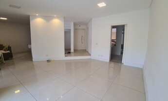 Imagem 4: Casa de condomínio para venda tem 240 metros quadrados com 4 quartos