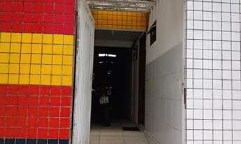 Imagem 6: Casa Kitinete 1/4 já com água e luz