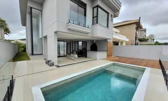 Imagem 6: Casa em Condomínio para Venda em Santana de Parnaíba, Alphaville, 4 dormitórios, 4 suítes