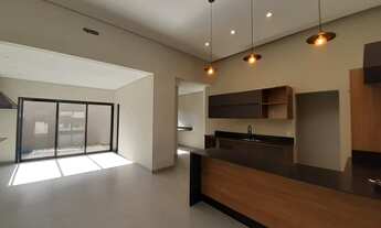 Imagem 5: Casa de condomínio térrea para venda tem 184 m² com 3 suítes