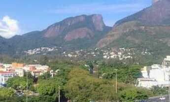 Imagem 2: Linda vista 115m2 Barra da Tijuca varandão alto 3 quartos dep.2vagas ol manha