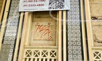 Imagem: Casa de frente para praça da bandeira