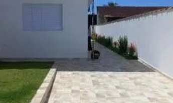 Imagem: Casa em Itanhaém, no Luizamar Mirim