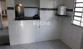 Imagem 4: Casa para alugar, 3 quartos, 1 suíte, 1 vaga, Osvaldo Rezende - Uberlândia/MG - R$ 4.000,0
