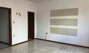 Imagem 4: Casa com 4 dormitórios à venda, terreno de 10x20 e área construída de 160m² - Mangabeira